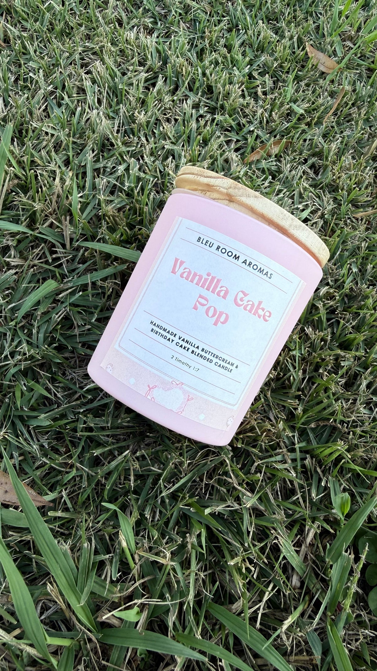 Vanilla Cake Pop 8oz