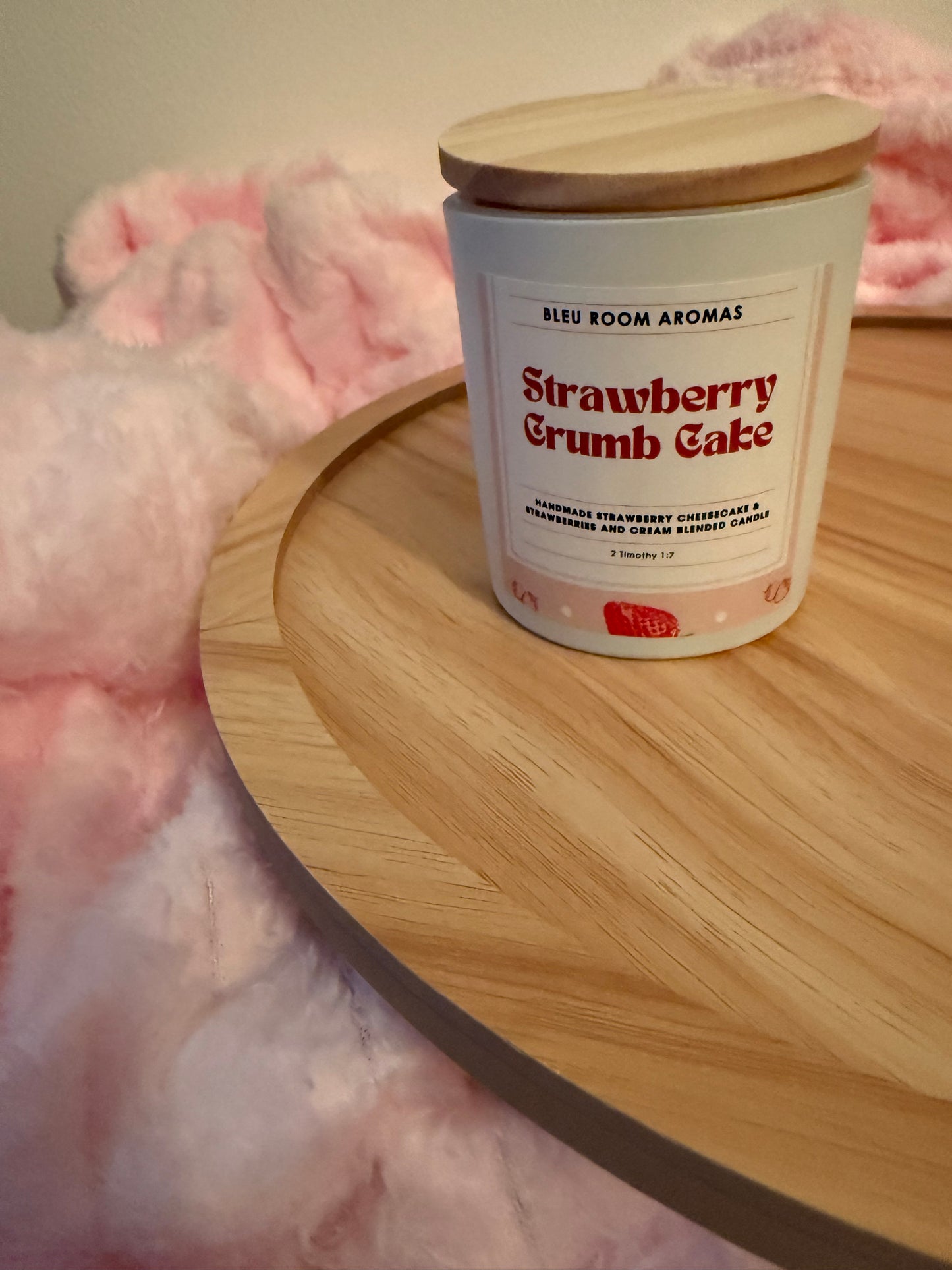 Strawberry Crumb Cake 8oz